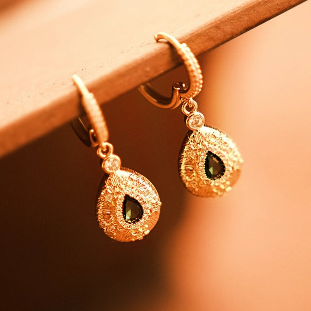 Safira Earrings